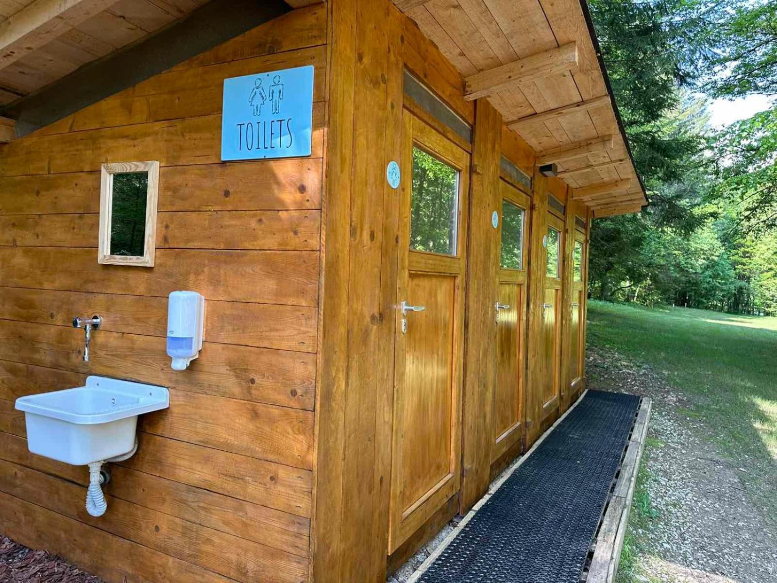 Eco River Camp - Pitches Радовлица Екстериор снимка